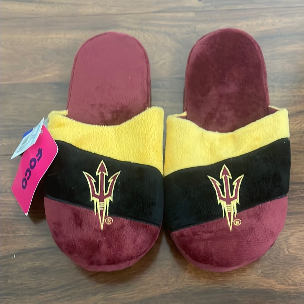 Arizona State Sun Devils Slippers with Pitch Fork Logo Size Medium 9/10